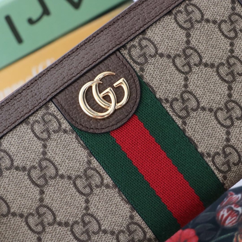 Gucci Wallets & Purse